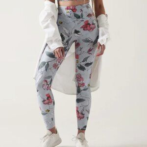 ✰ floral patterned athleta elation leggings ✰